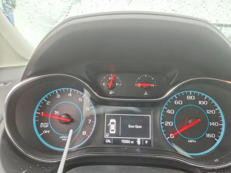 2017 CHEVROLET CRUZE LT  