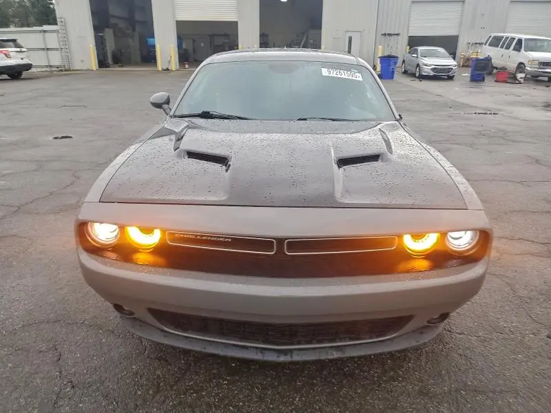 2019 DODGE CHALLENGER SXT  