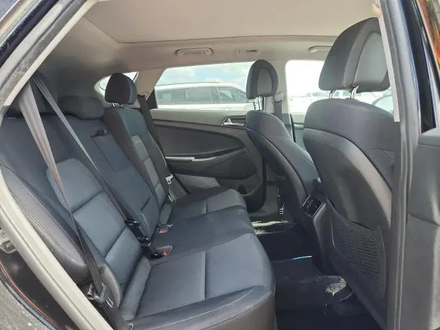 2018 HYUNDAI TUCSON VALUE  