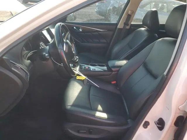 2018 INFINITI Q50 LUXE  