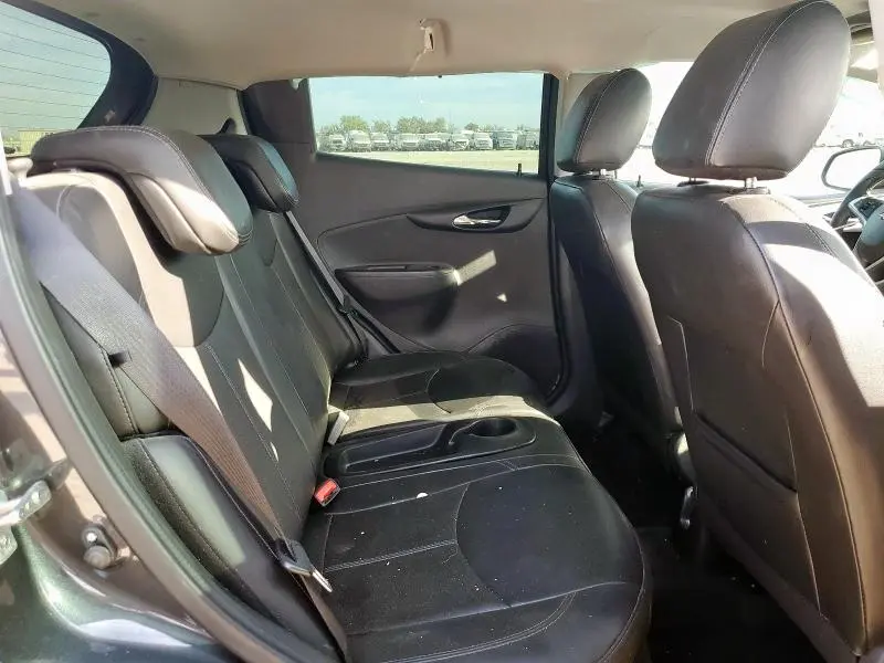 2017 CHEVROLET SPARK 2LT  