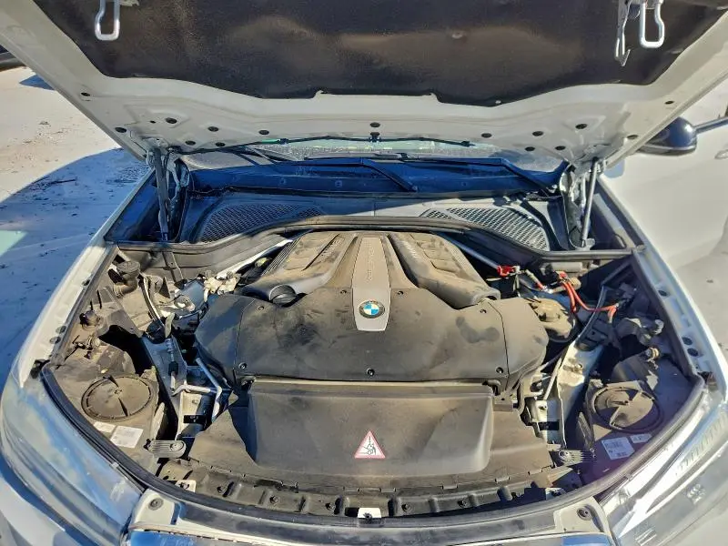 2015 BMW X5 XDRIVE50I  