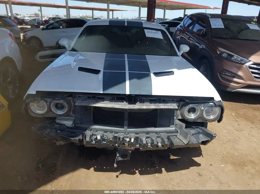 2017 DODGE CHALLENGER SXT PLUS