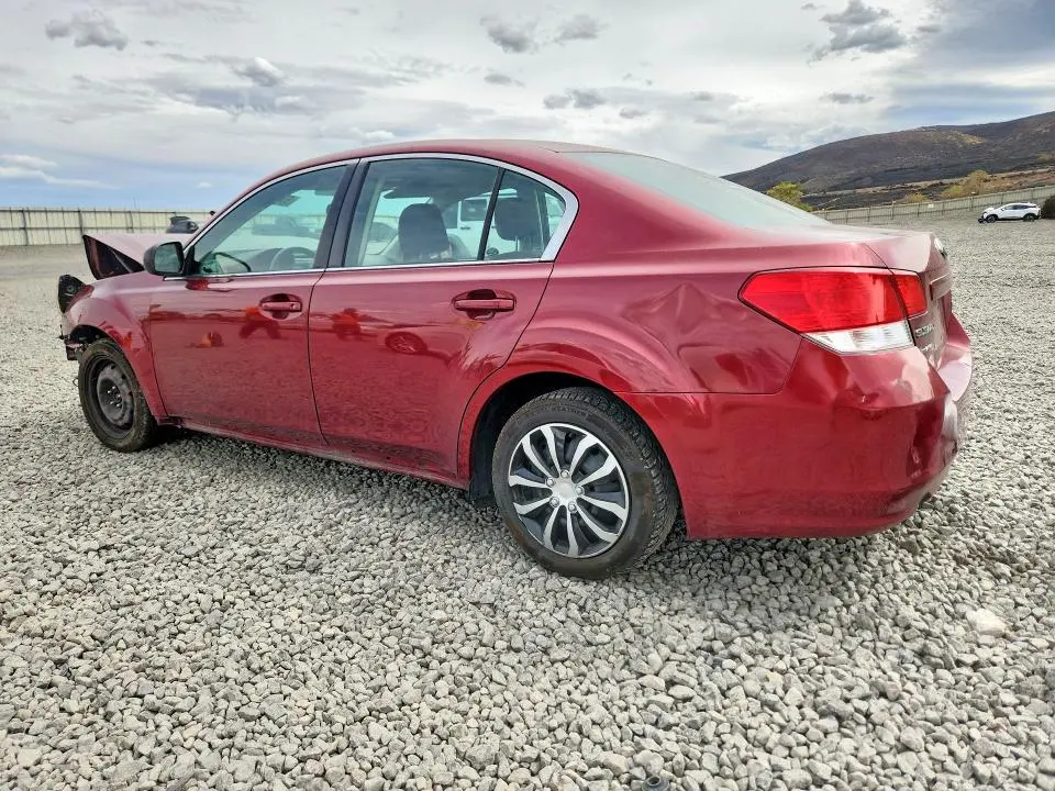 2010 SUBARU LEGACY 2.5I  