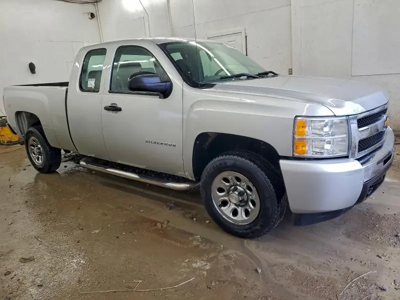 2011 CHEVROLET SILVERADO C1500  