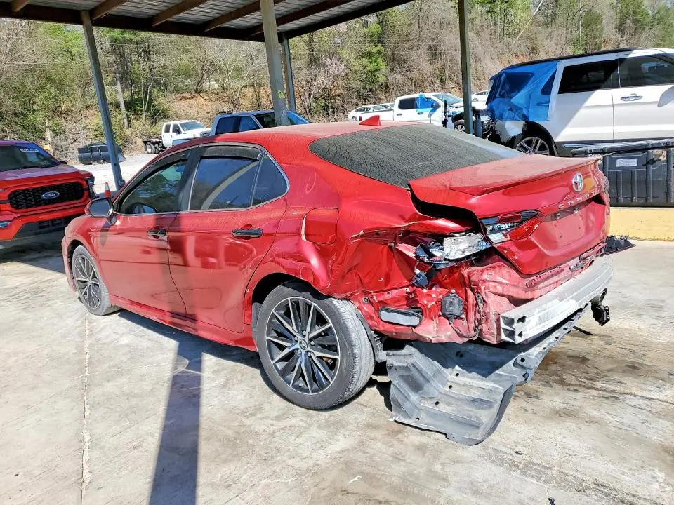 2021 TOYOTA CAMRY SE  