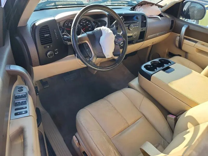 2013 CHEVROLET SILVERADO K1500 LT  