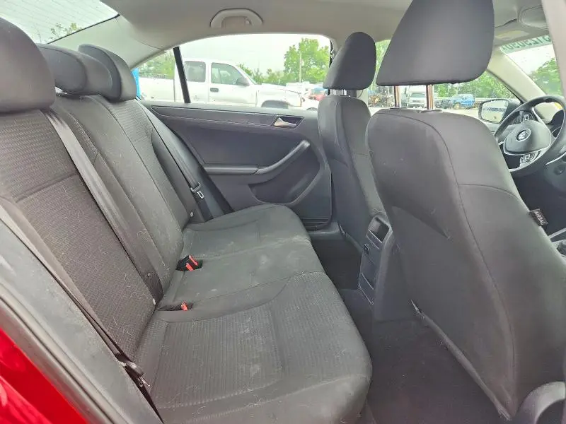 2015 VOLKSWAGEN JETTA BASE  