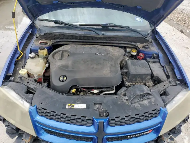 2014 DODGE AVENGER SE  