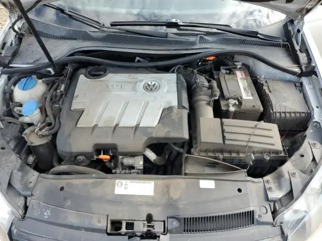2011 VOLKSWAGEN JETTA TDI  