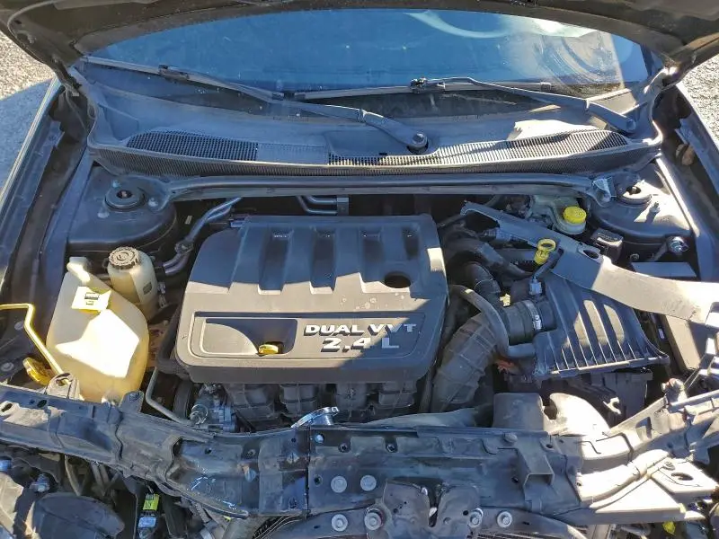 2012 CHRYSLER 200 LX  