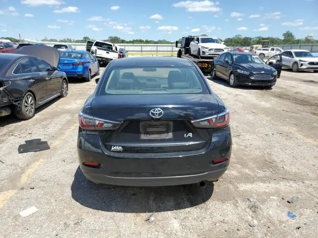 2017 TOYOTA YARIS IA   