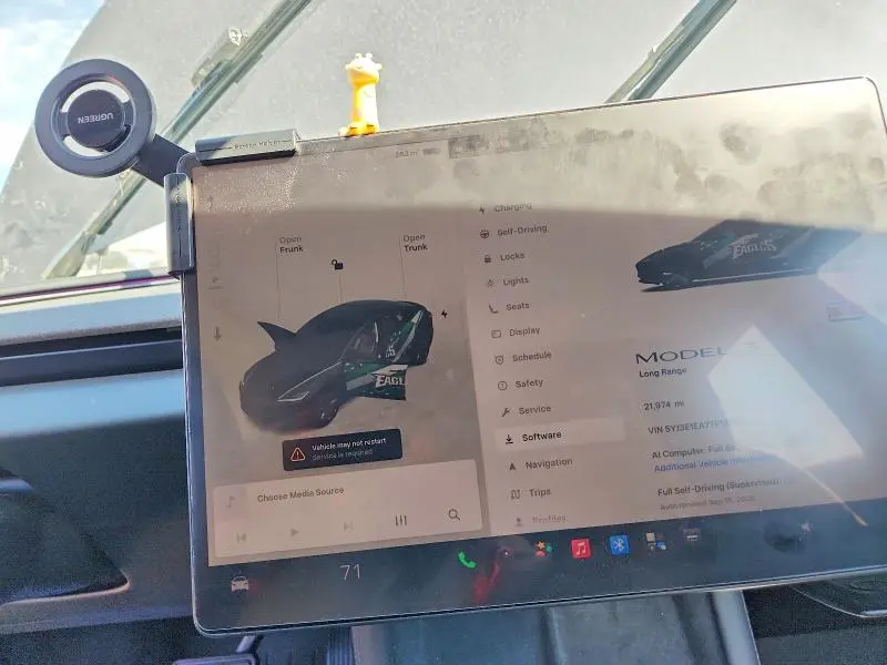 2026 TESLA MODEL 3   