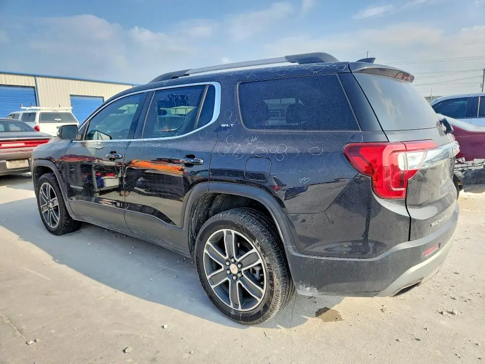 2020 GMC ACADIA SLT  