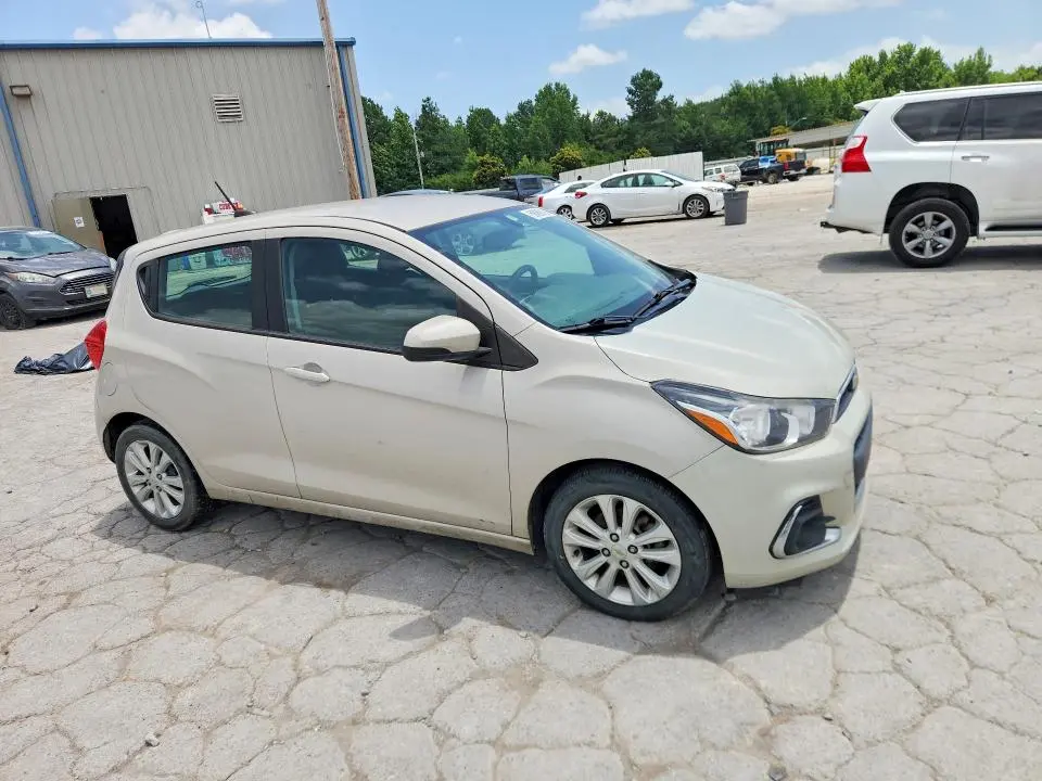 2017 CHEVROLET SPARK 1LT  