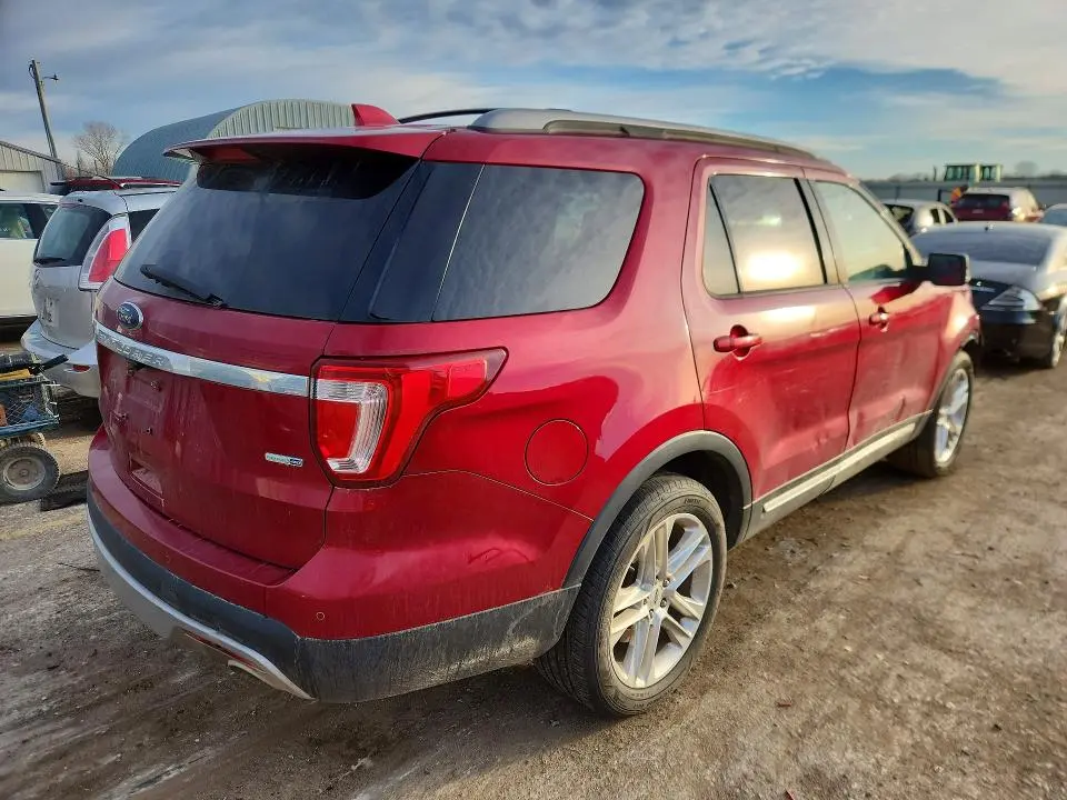 2016 FORD EXPLORER XLT  