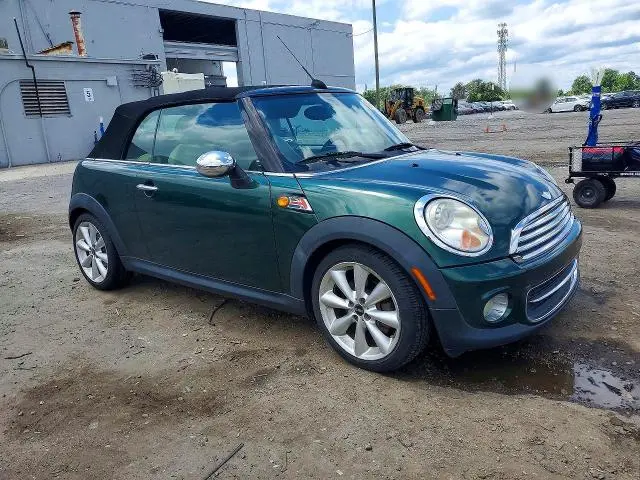2011 MINI COOPER   