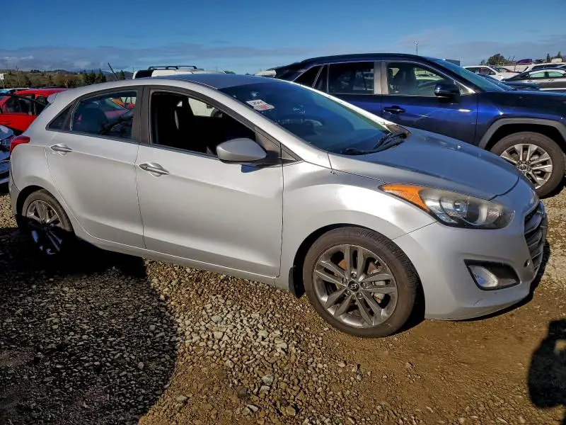 2017 HYUNDAI ELANTRA GT   