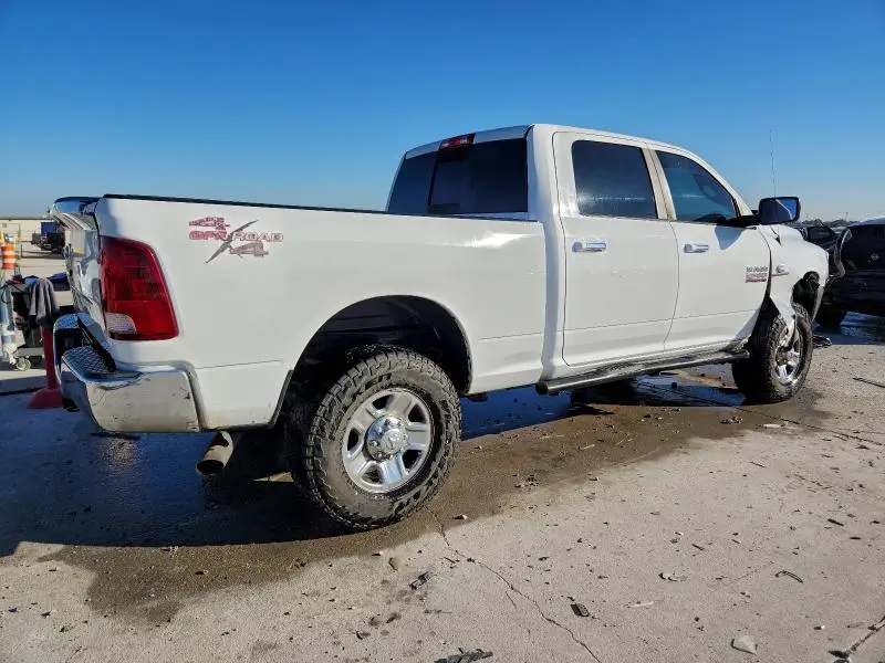 2016 RAM 2500 SLT  