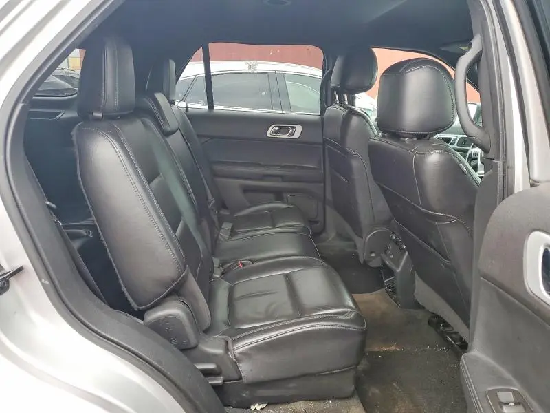 2011 FORD EXPLORER XLT  