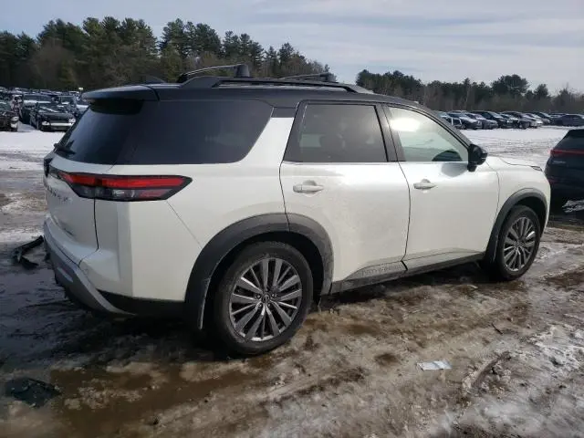 2024 NISSAN PATHFINDER SL  