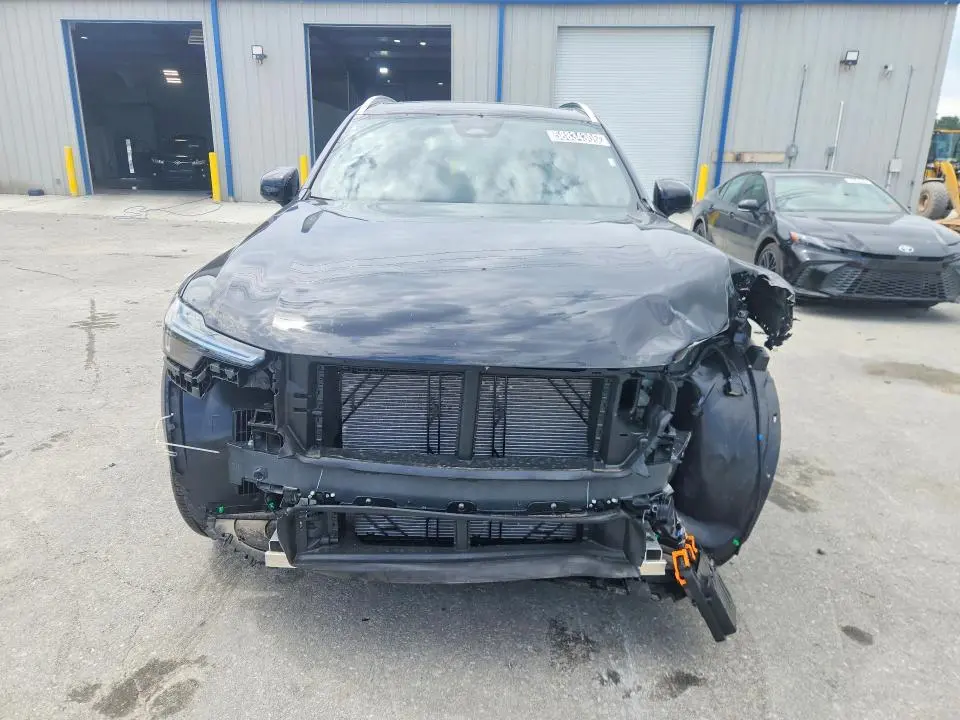 2026 VOLVO XC90 PLUS  
