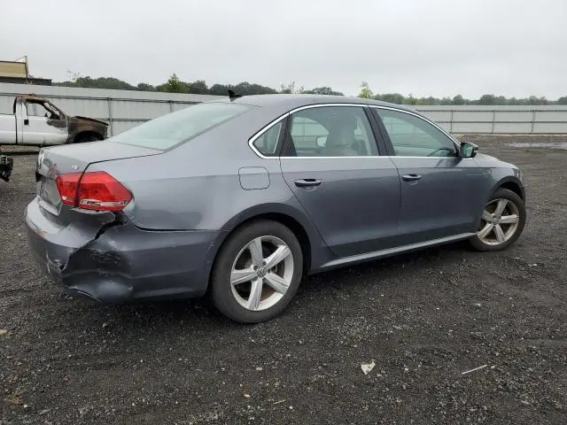 2015 VOLKSWAGEN PASSAT S  