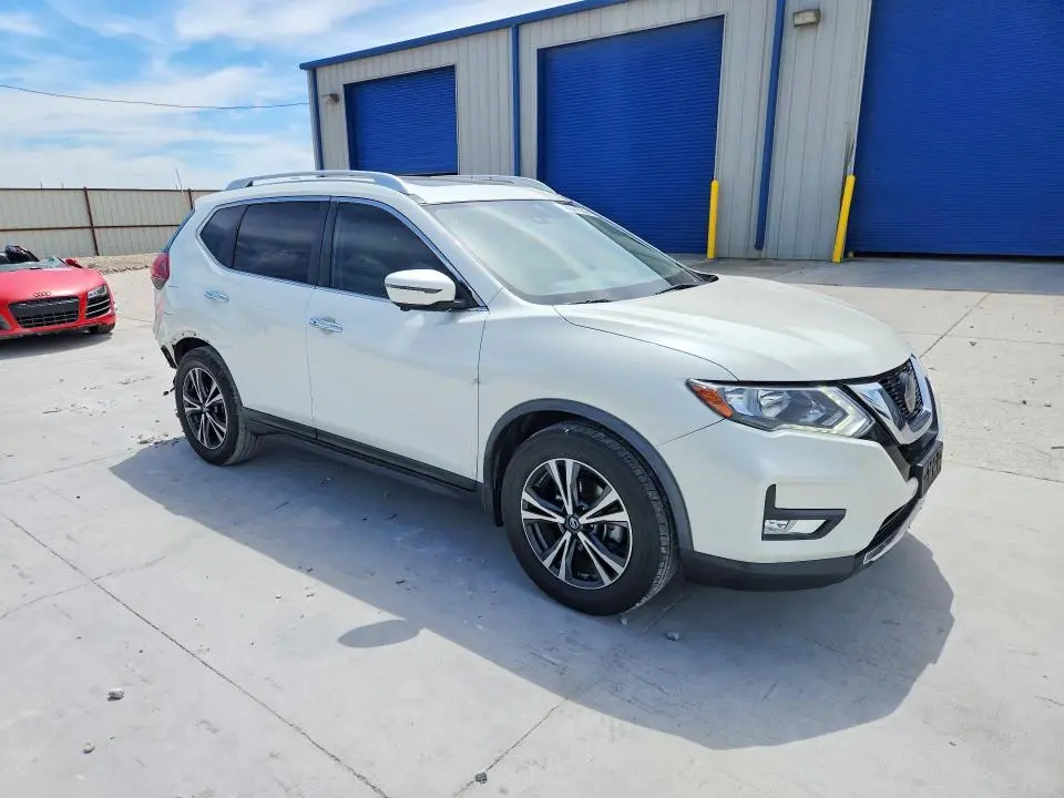 2019 NISSAN ROGUE SV  