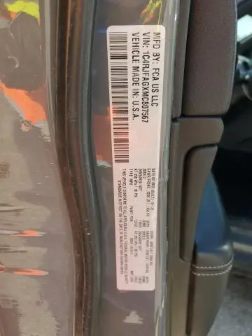 2021 JEEP GRAND CHEROKEE LAREDO  