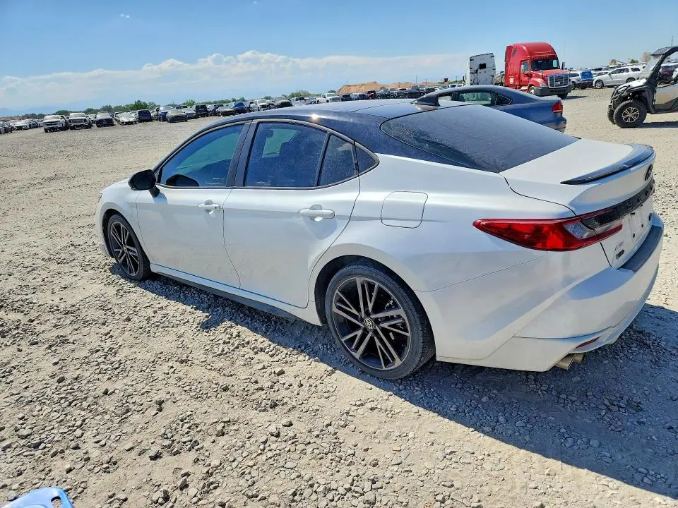 2025 TOYOTA CAMRY XSE  
