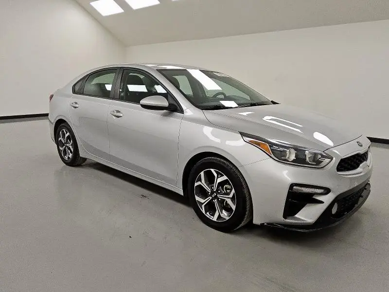 2021 KIA FORTE FE  