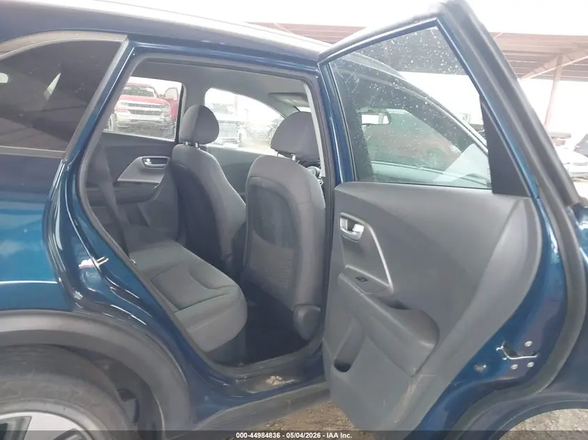 2019 KIA NIRO LX