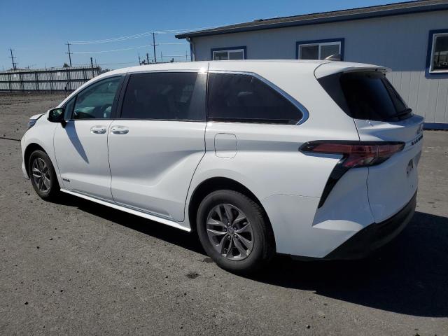 2021 TOYOTA SIENNA LE