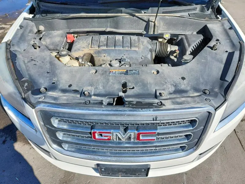 2015 GMC ACADIA SLT-2  