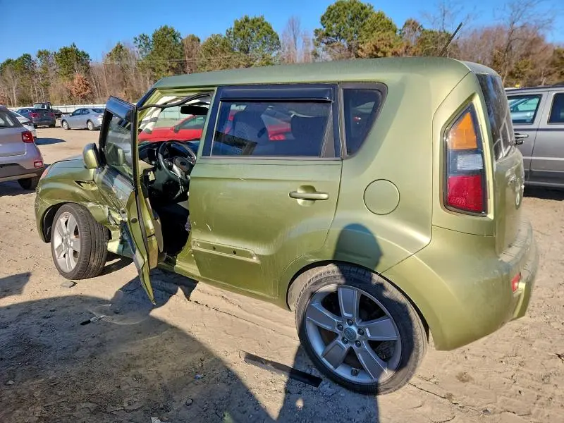 2011 KIA SOUL +  
