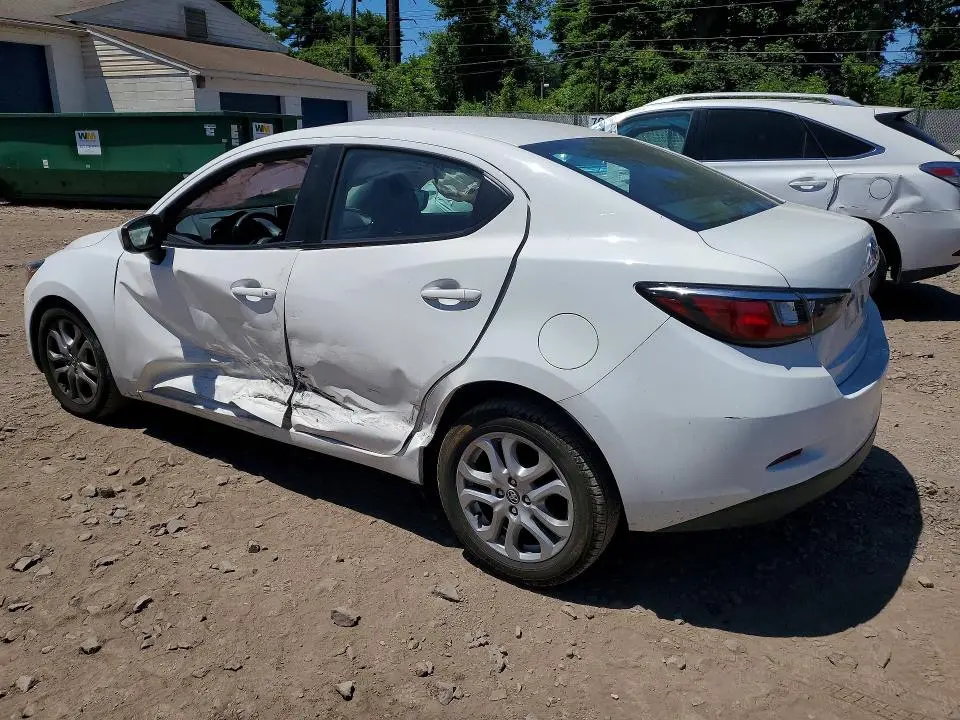 2017 TOYOTA YARIS IA BASE  