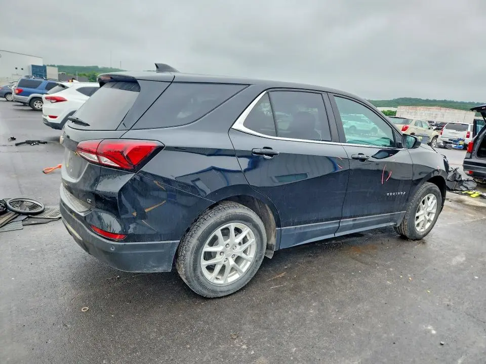 2022 CHEVROLET EQUINOX LT  