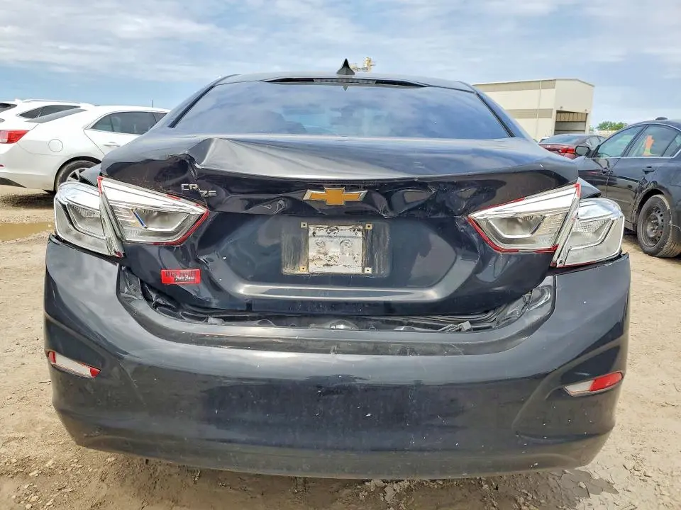 2017 CHEVROLET CRUZE LS  