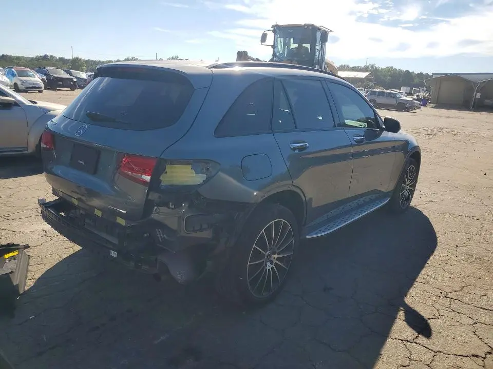 2019 MERCEDES-BENZ GLC 300  