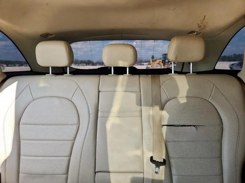 2016 MERCEDES-BENZ GLC 300  