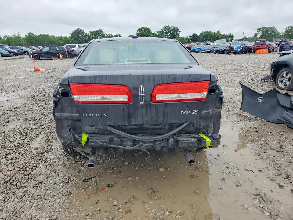 2011 LINCOLN MKZ   