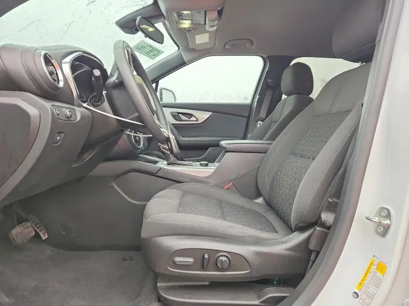 2021 CHEVROLET BLAZER 2LT  