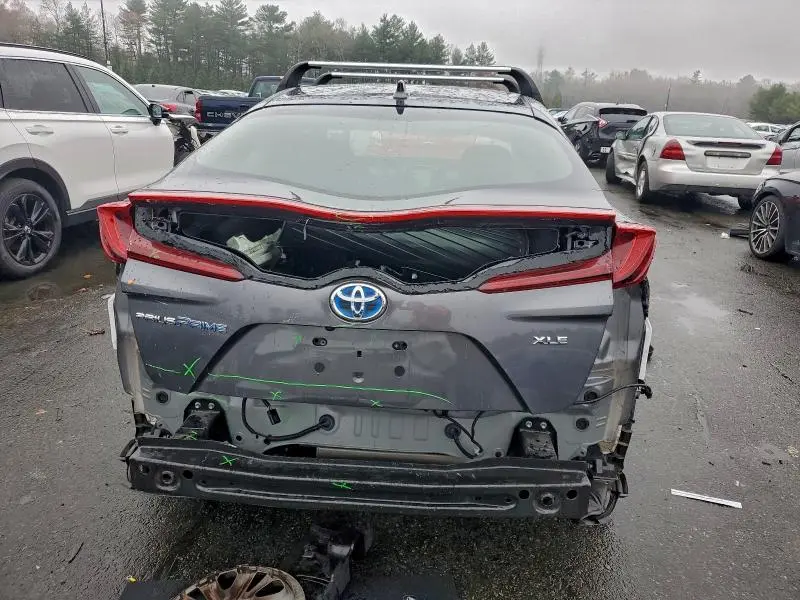 2022 TOYOTA PRIUS PRIME LE  