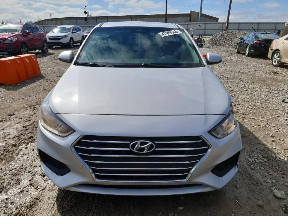 2021 HYUNDAI ACCENT SE  
