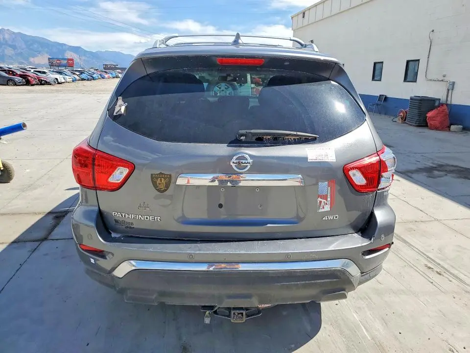 2020 NISSAN PATHFINDER S  
