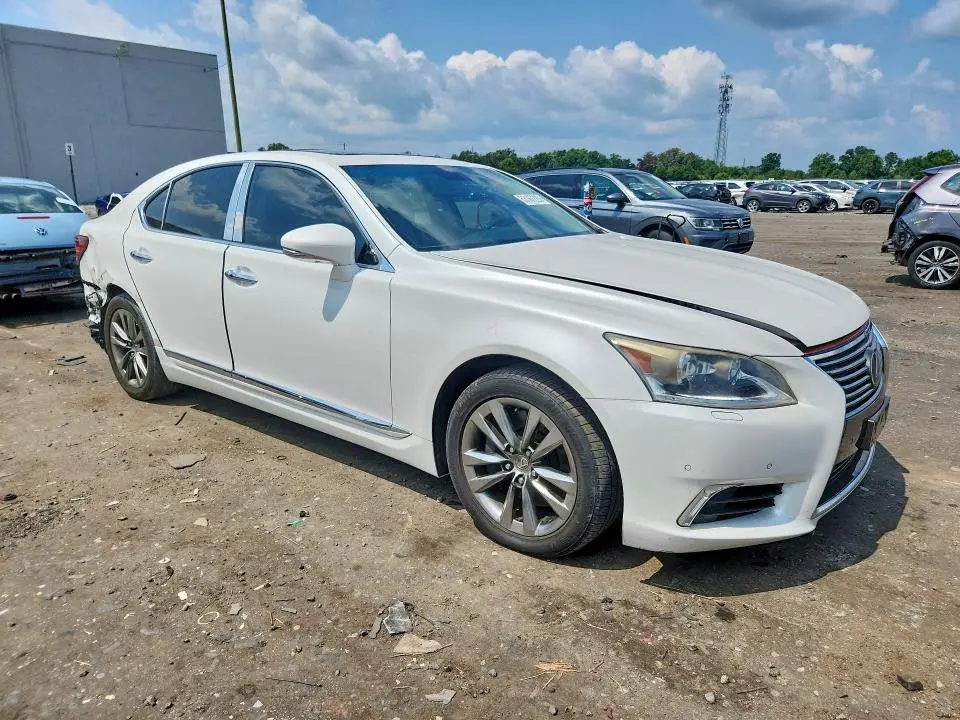 2013 LEXUS LS 460  
