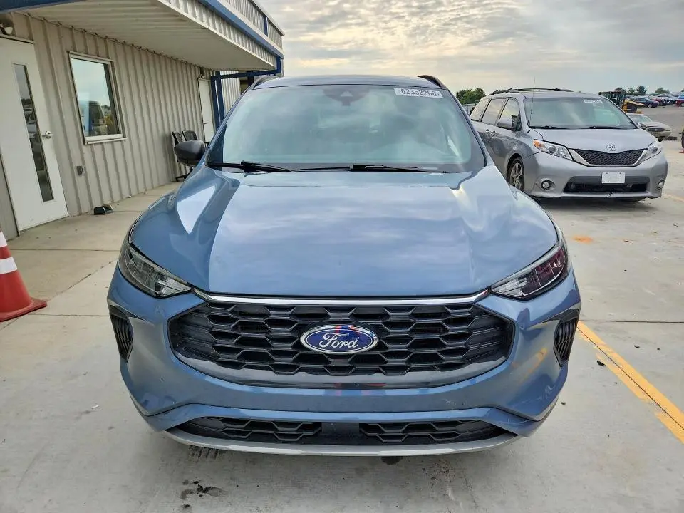 2024 FORD ESCAPE ST LINE  