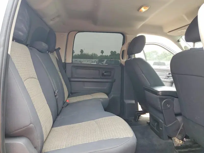 2012 DODGE RAM 2500 ST  