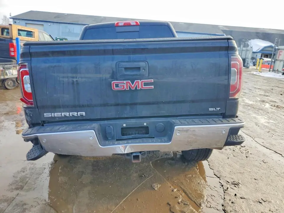 2018 GMC SIERRA K1500 SLT  