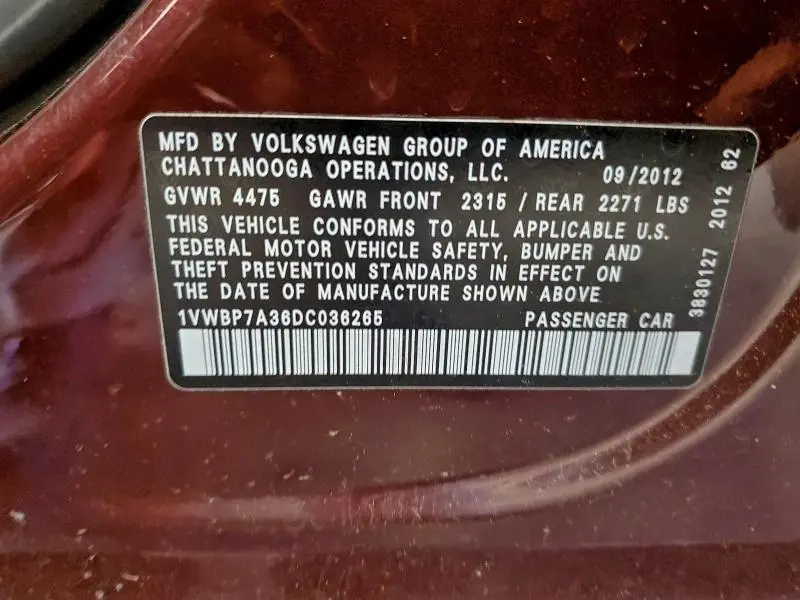 2013 VOLKSWAGEN PASSAT SE  